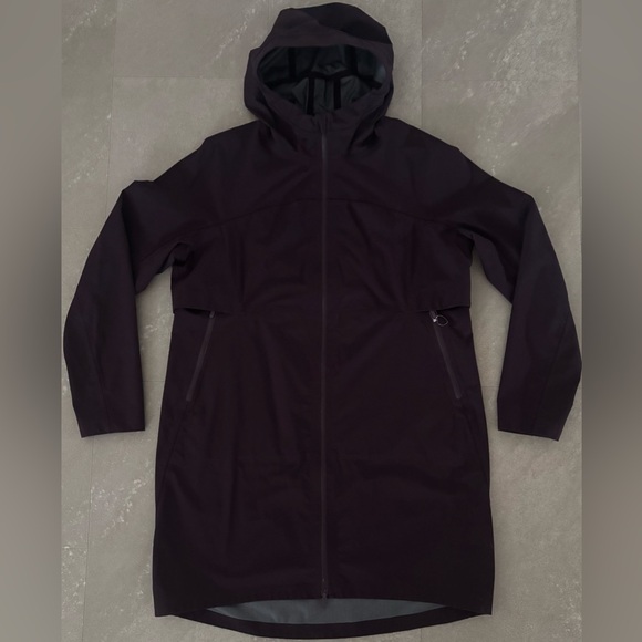 lululemon athletica Jackets & Blazers - Lululemon Cloud Crush Jacket Size 12